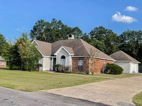 811 Comfort Ln, Jennings, LA 70546