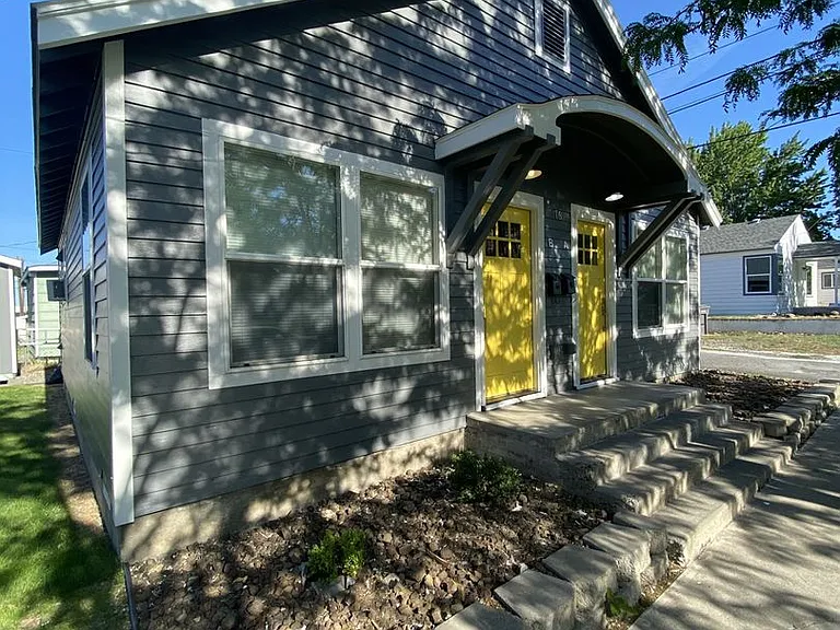 16 N Everett St — Photo 21