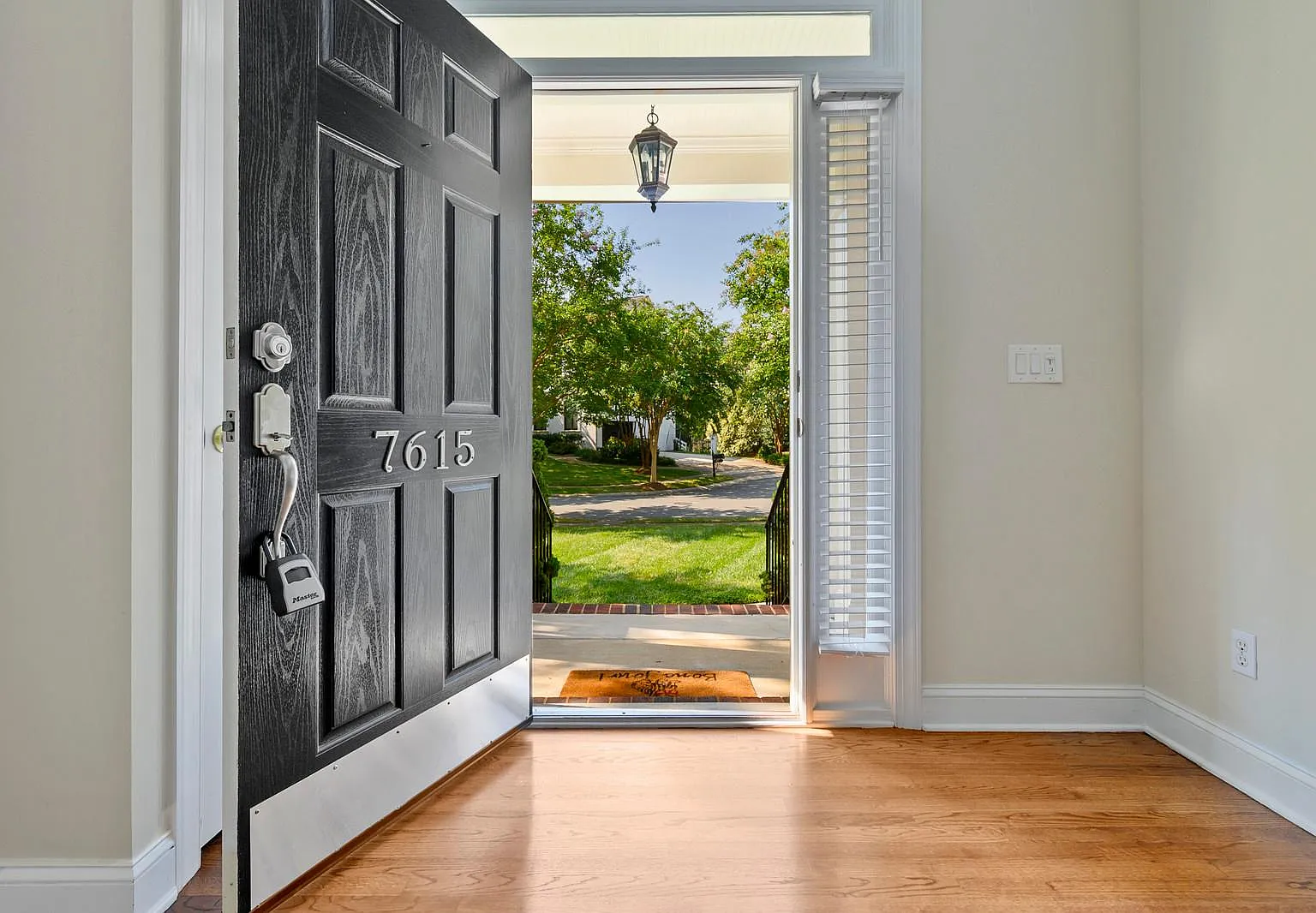 7615 Quail Park Dr — Photo 4