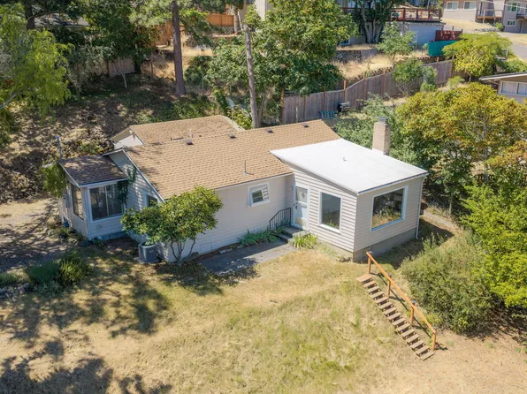595 Monroe St, Ashland, OR 97520