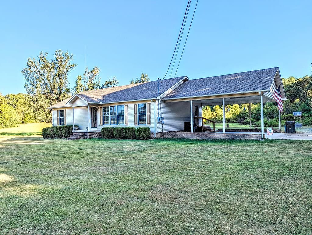 27472 Highway 70, Bruceton, TN 38317 | Zillow