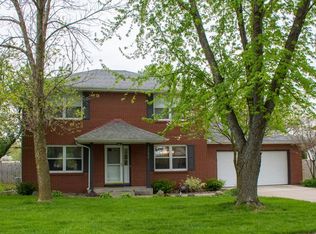 1734 Provincial Dr, South Bend, IN