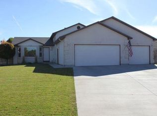 2617 S Tagish Way, Meridian, ID 83642