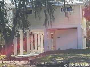 105 2nd St NE #NW, Steinhatchee, FL 32359