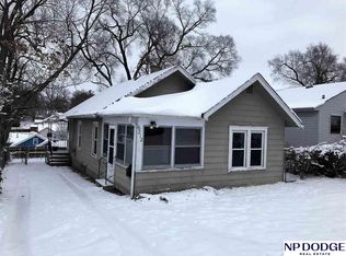 6212 Parker St S, Omaha, NE 68104