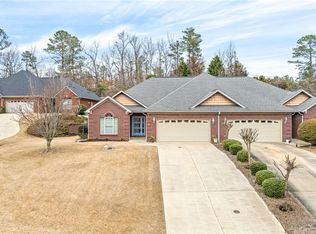 201 Falling Leaf Ln, Auburn, AL 36832