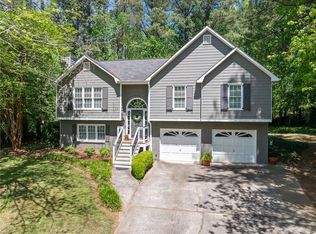 270 Viola Dr, Dallas, GA 30157