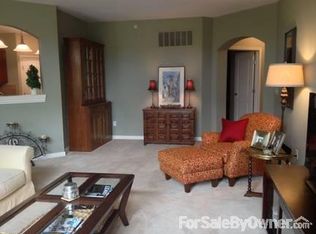 402 Breezewood Ct #201, Ludlow, KY 41016