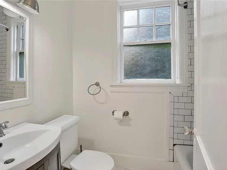 677 Somerset Ter NE #6D — Photo 13