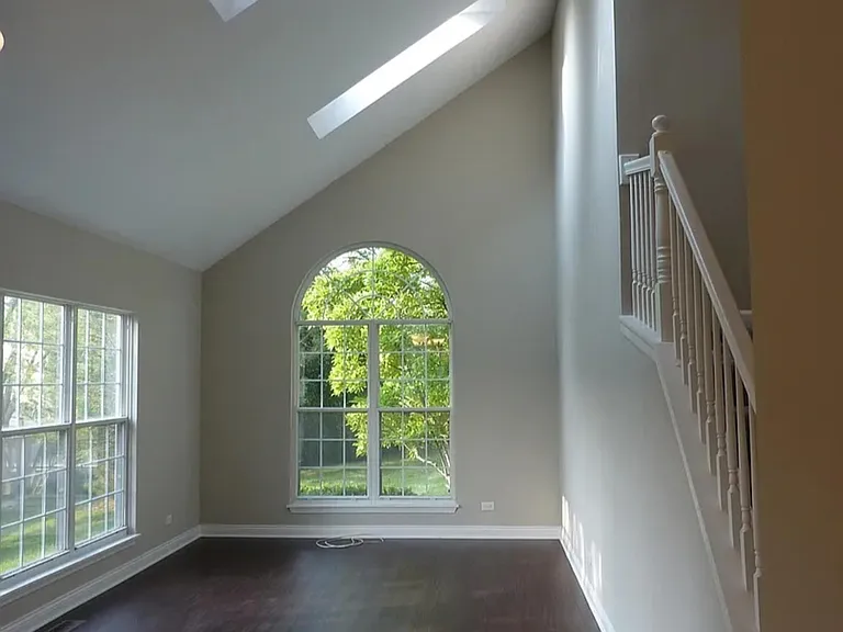 1585 Regan Ct — Photo 2