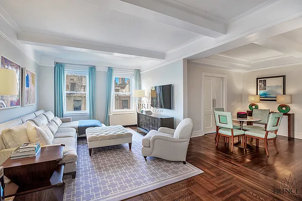 Sold by Compass | media 2