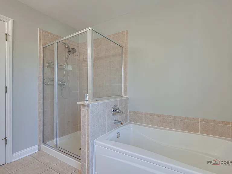 2460 Violet St #2460 — Photo 18