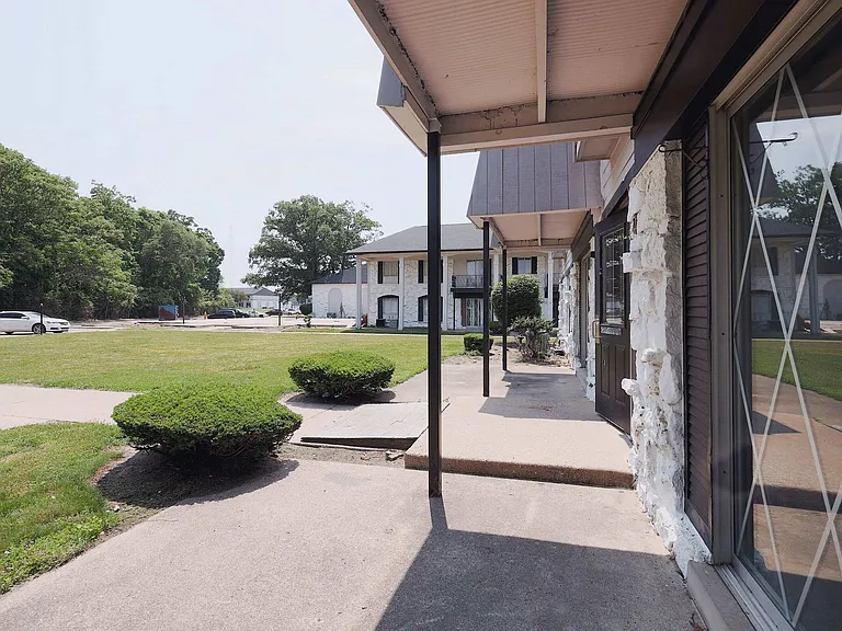 The Jefferson Apartments — Photo 106