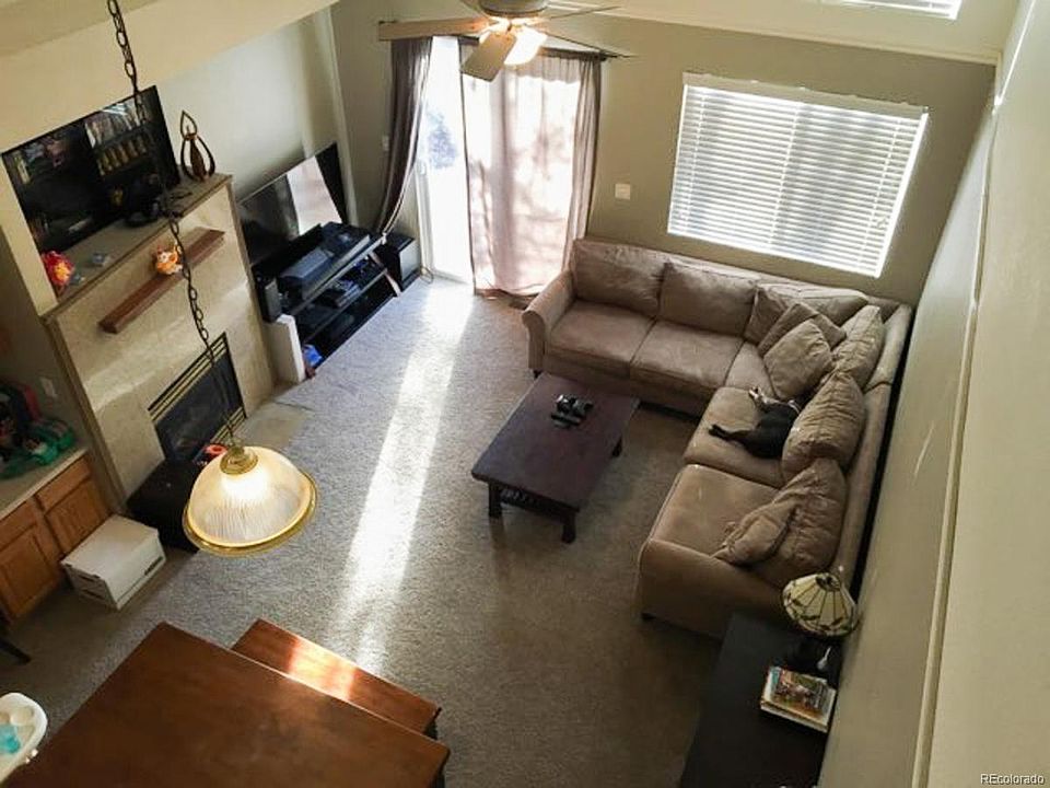 2nd image of 12527 Beach St