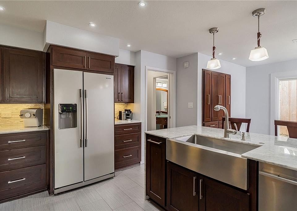 1st image of 13421 Buckthorne Cir