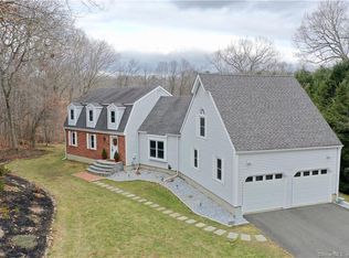 149 Five Fields Rd, Madison, CT 06443