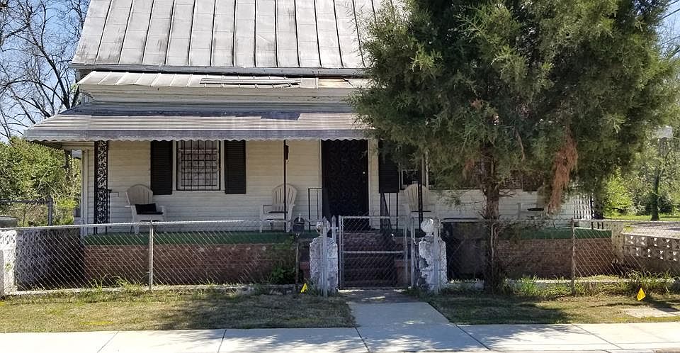 2nd image of 1622 Old Savannah Rd