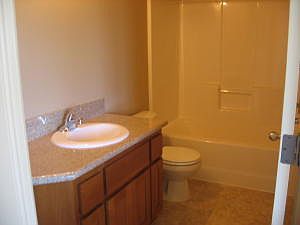 4th image of 8017 NE 62nd Cir