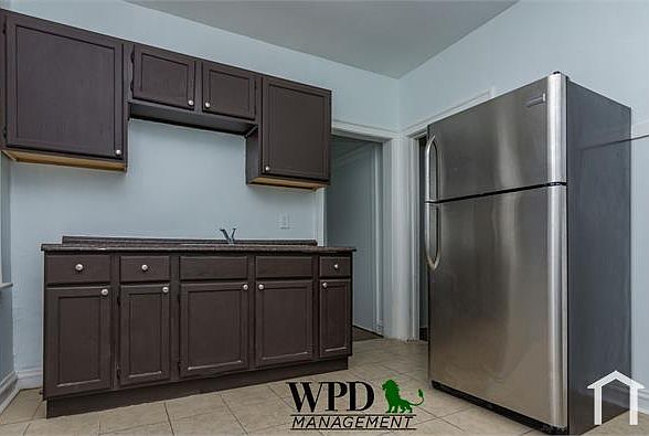 1st image of 1638 W 81st St #3