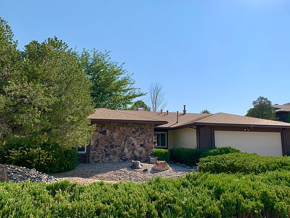 2nd image of 6616 Avenida La Costa NE