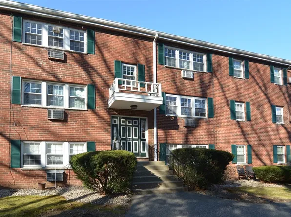 207 Samoset St APT A7, Plymouth, MA 02360