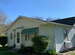 815 S 5th Ave, Winterset, IA 50273