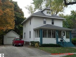 224 Maple Ave, Alma, MI 48801