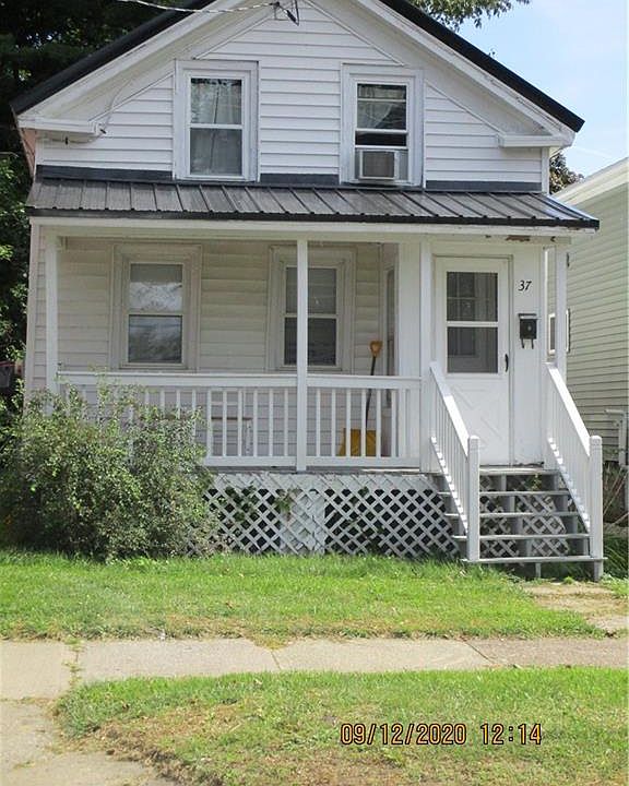 2nd image of 37 E 9th St