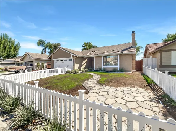 29840 Avenida De Real, Menifee, CA 92586