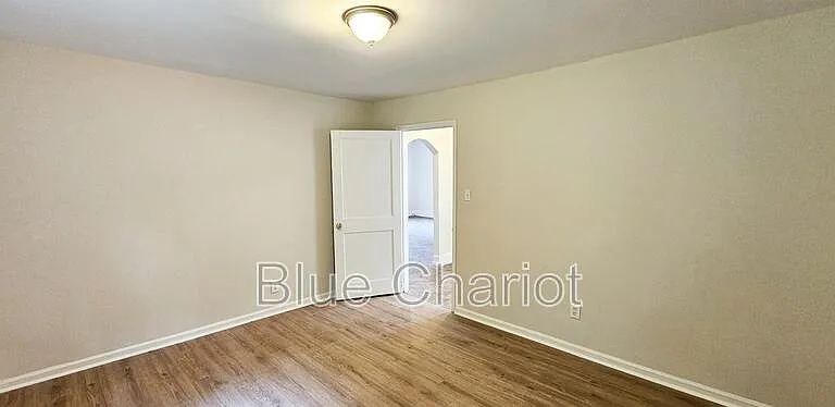 528 Short St — Photo 28