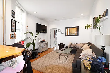 Rented by Union Square Property Management