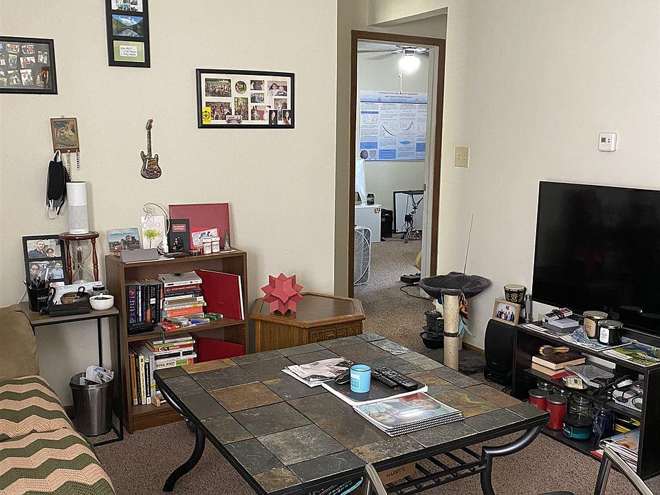 1st image of 308 S Wilmington Ct