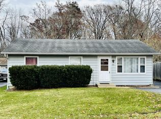 1114 N Oak Ter, Round Lake Beach, IL 60073