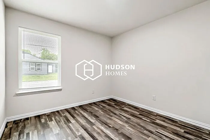 2701 Vogt St — Photo 11