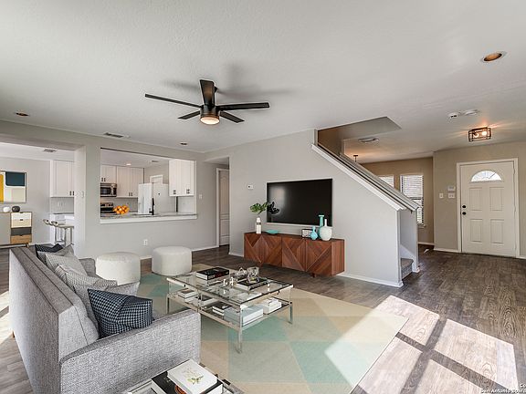 3rd image of 9018 PASEO GRANDE