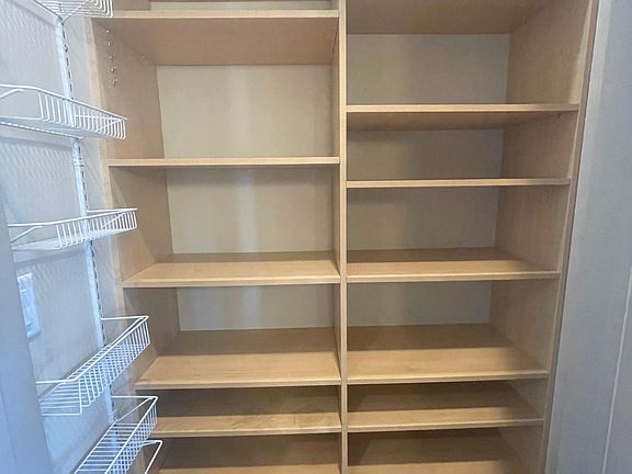 5th image of 352 N Ervay St #3401