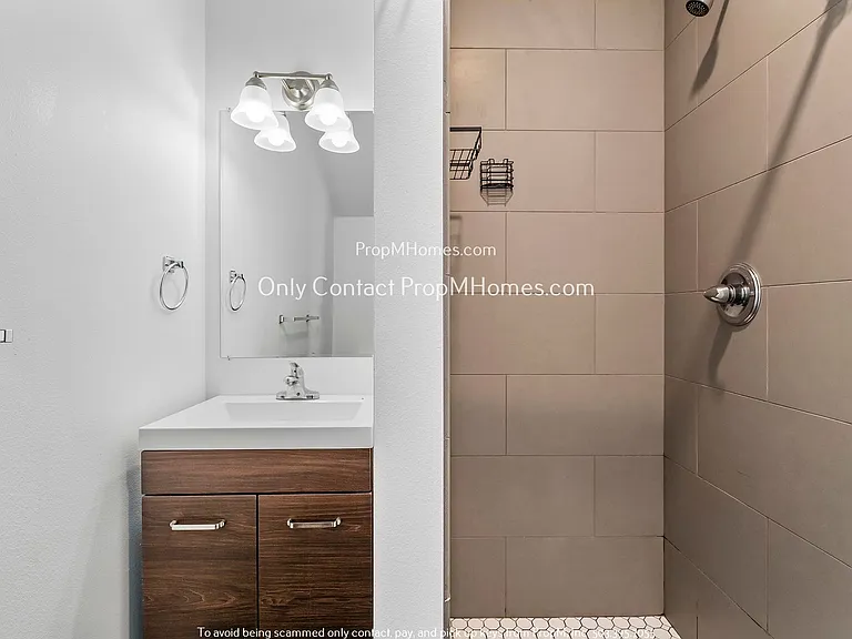 4493 NE Rodney Ave #A-1 — Photo 6
