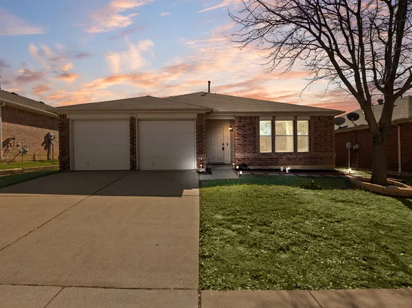 1812 Wind Dancer Trl, Fort Worth, TX 76131