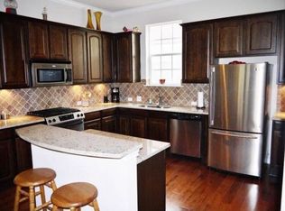 15834 Quorum Dr, Addison, TX 75001