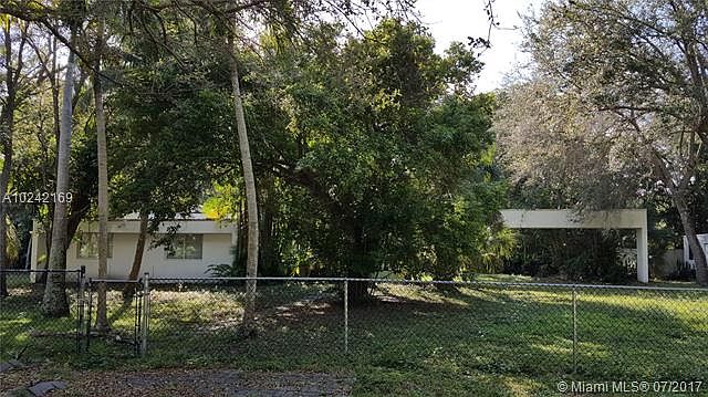 2nd image of 10100 SW 63rd Pl