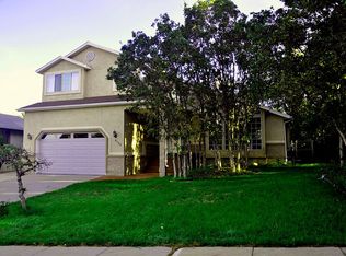 2323 E High Mountain Dr, Sandy, UT 84092