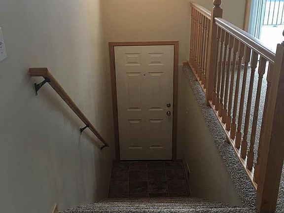 3rd image of 14363 Estates Ave