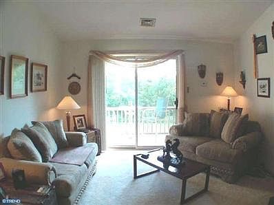 3rd image of 228 Allem Ln