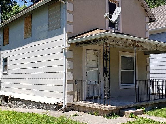 3rd image of 714 Fremont Ave