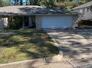 4426 Edinburgh Dr, Tyler, TX 75703