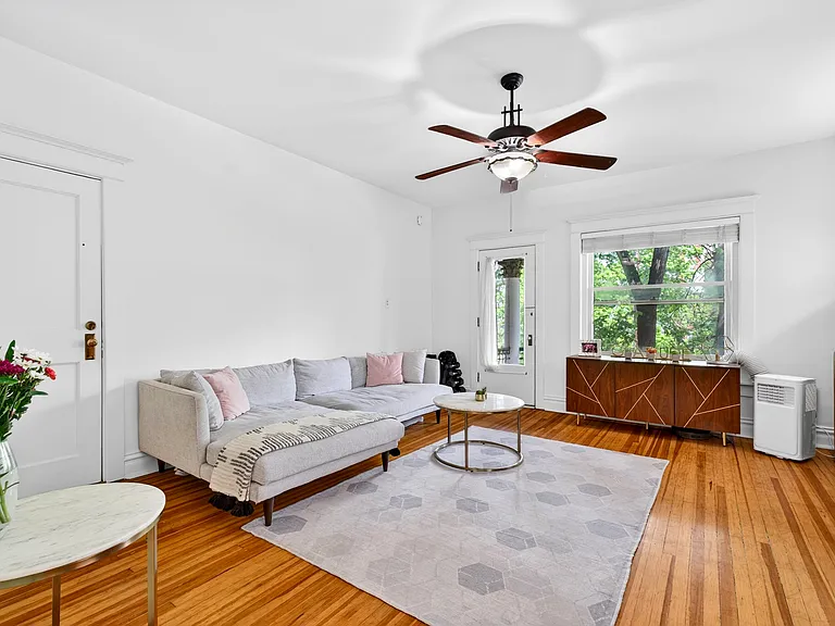 1421 N Gilpin St #8 — Photo 4