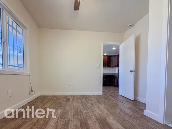 1635 E Imperial Hwy #V10, Los Angeles, CA 90059