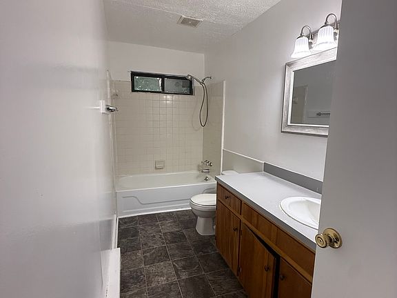 5th image of 7944 Riverhaven Dr APT D1