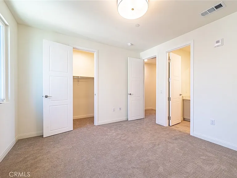 180 N New Ave #4 — Photo 25