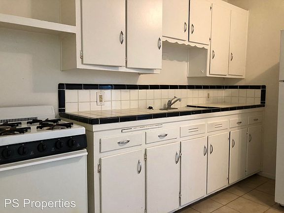 5th image of 3505 Vail Ave SE APT B